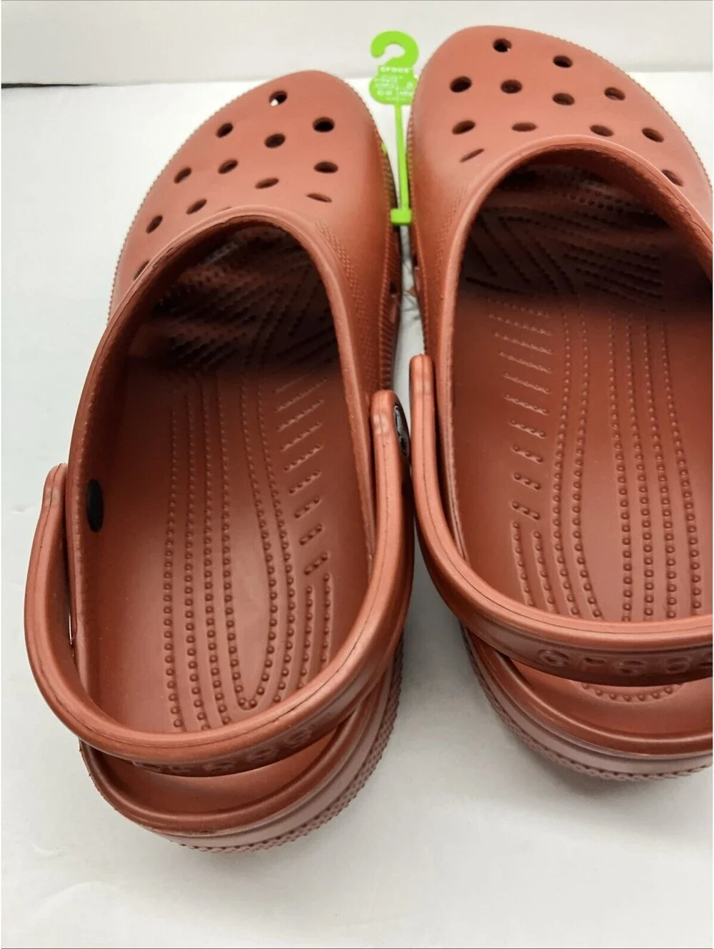 Crocs Mens Size 10 Women’s 12 Classic Clogs Rust Brown 10001-862 NEW